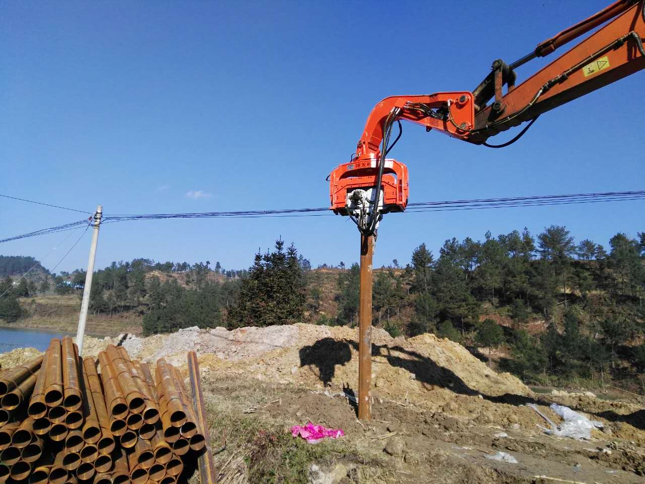 鋼管打樁機