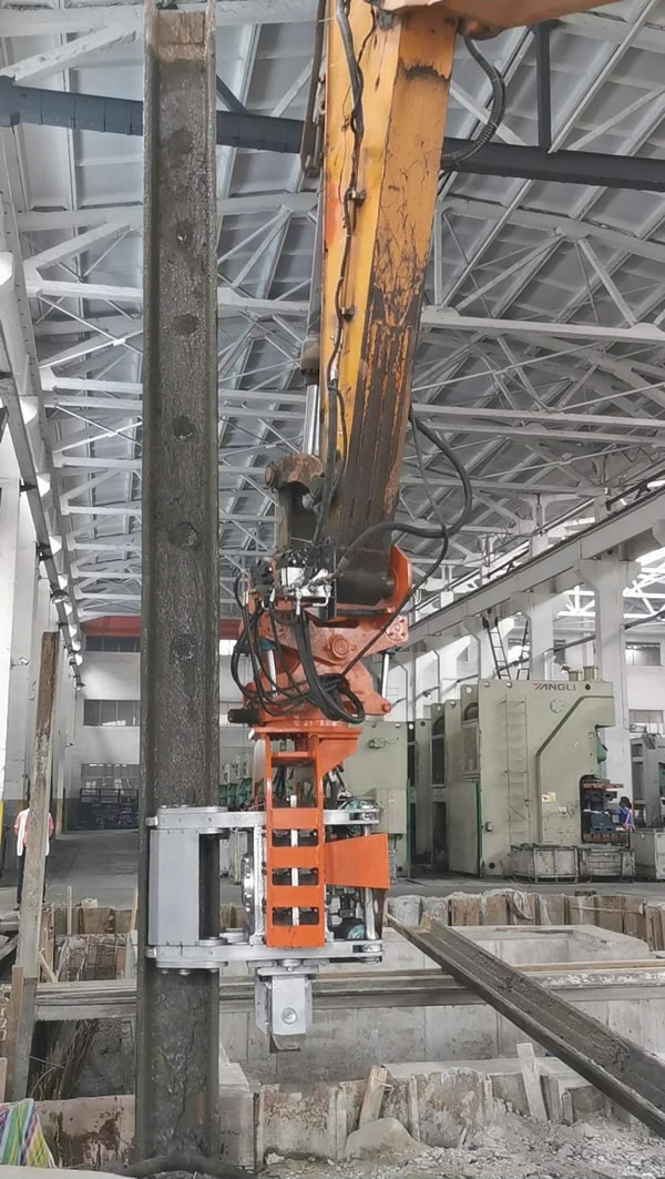 側(cè)夾振動(dòng)錘,，側(cè)夾打樁機(jī),，側(cè)
